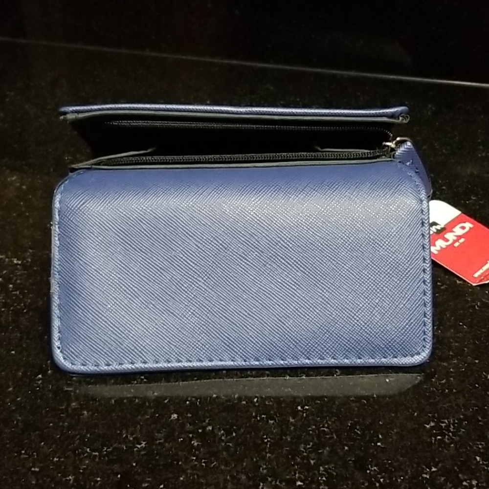 Mundi Wallet - Picture 4 of 9